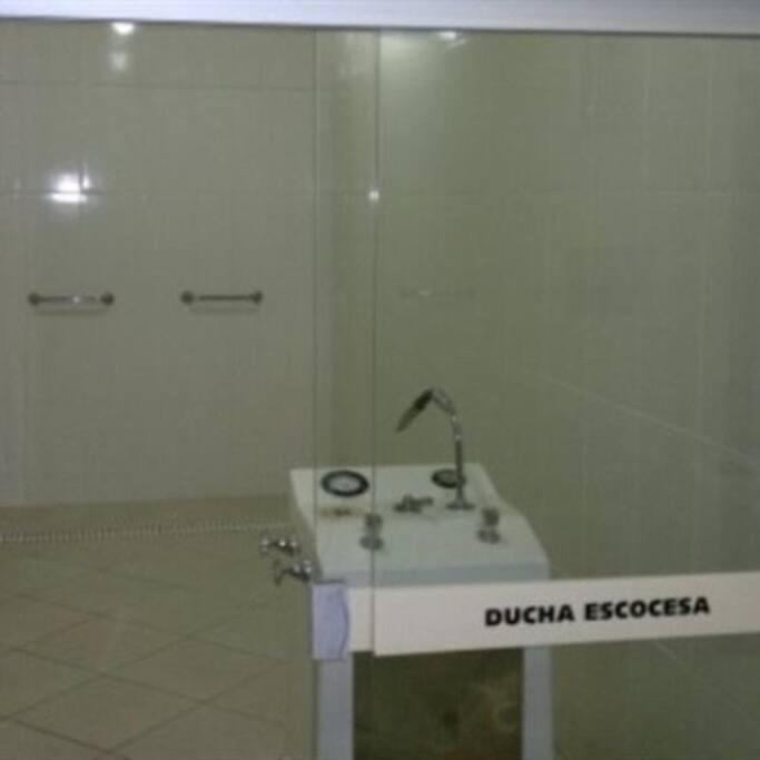 Apartamento Condominio Quisisana Centro Pocos De Caldas Lazer Completo, Uma Estrutura De Resort Extérieur photo