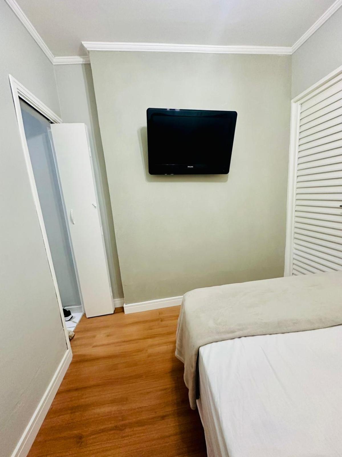 Apartamento Condominio Quisisana Centro Pocos De Caldas Lazer Completo, Uma Estrutura De Resort Extérieur photo